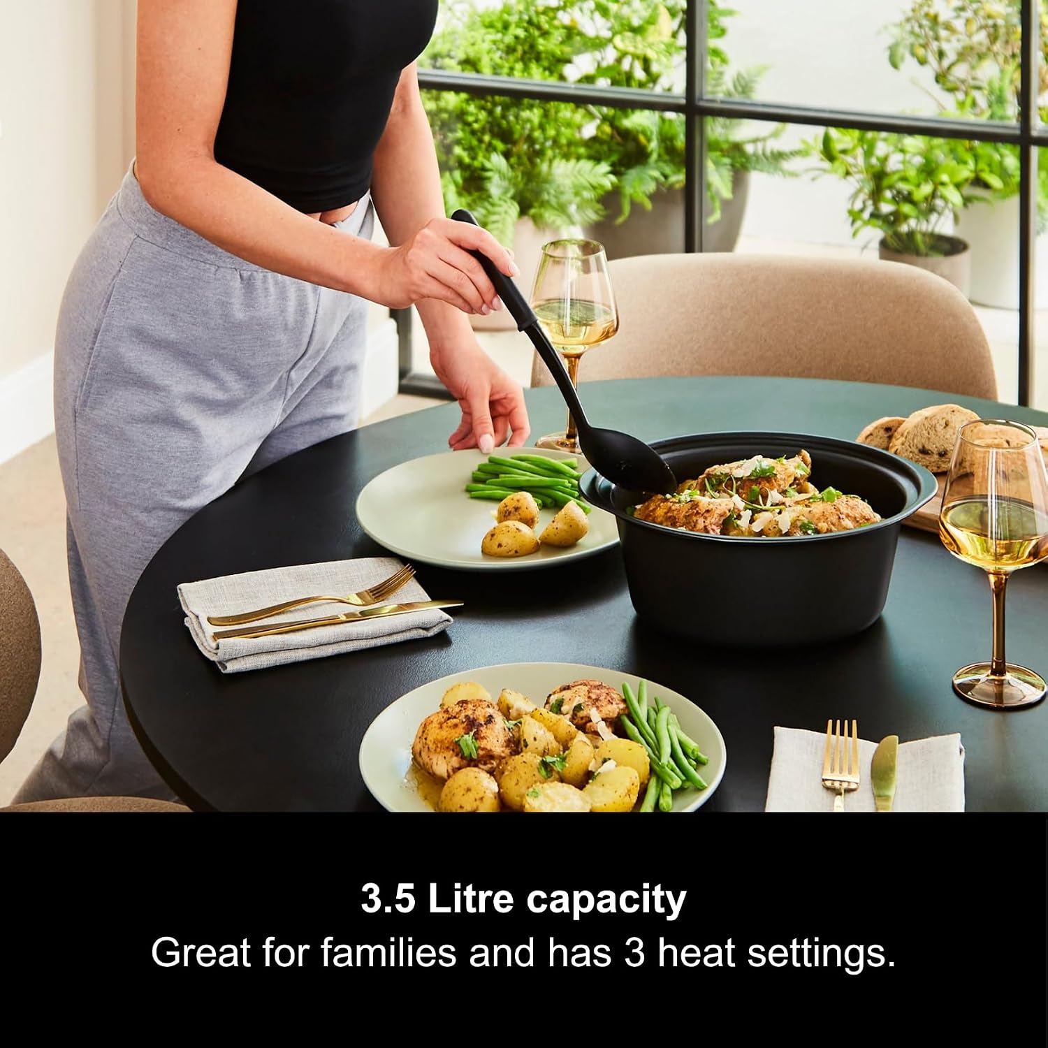 Morphy Richards 3.5L Sear and Stew Slow Cooker, 3 Heat Settings, Dishwasher Safe Non Stick Aluminum Pot, Cool Touch Handles, Matte Black and Rose Gold, 460016 - Image 6